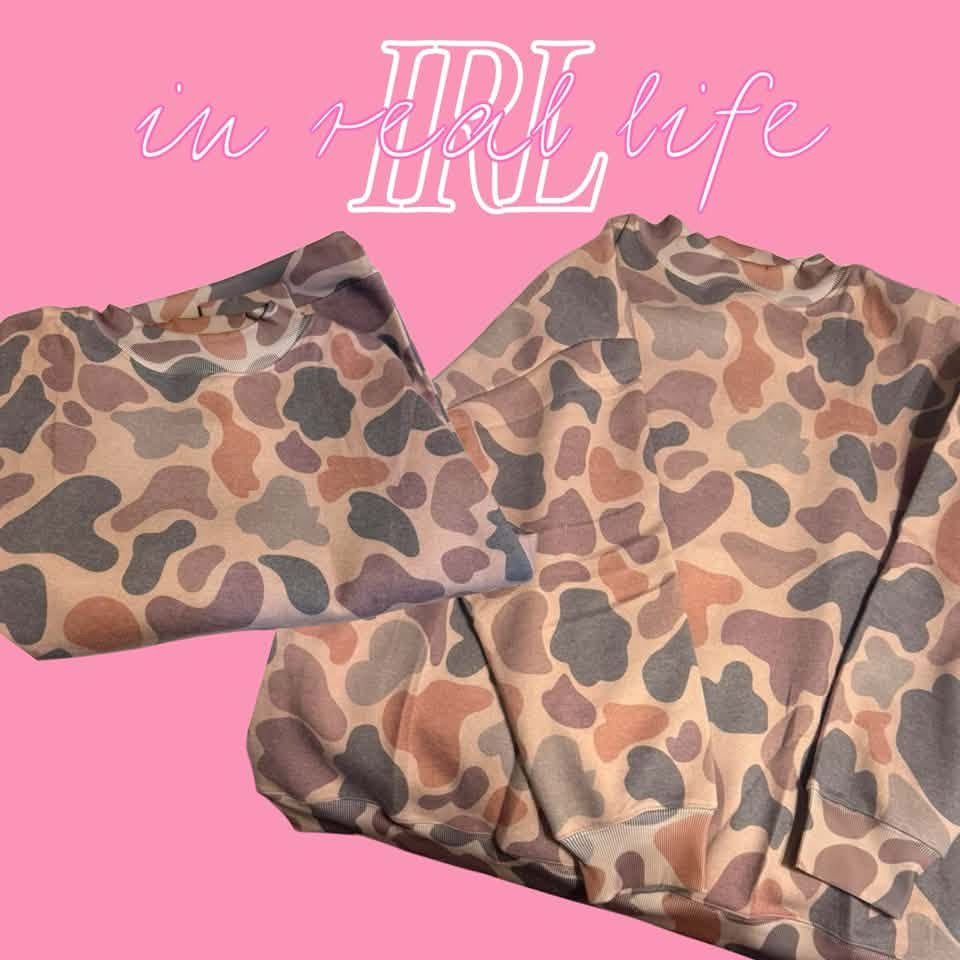 *September Eta* Camo Mockneck