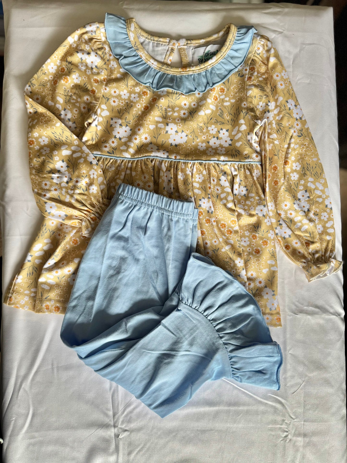 Daisies Girls Pant Set